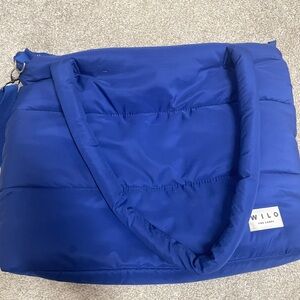 Vibrant Blue Quilted Tote Bag with Shoulder Strap